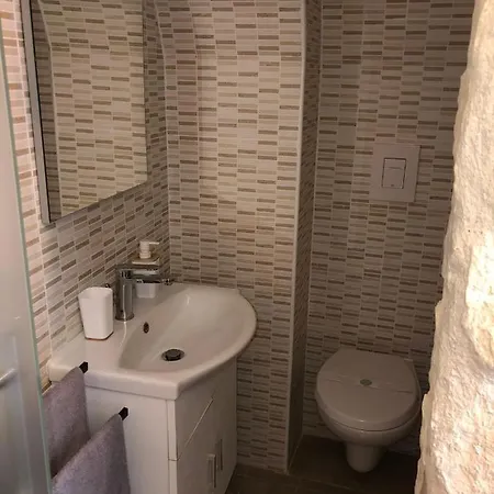 Апартаменты La Grotta Di Margo *
